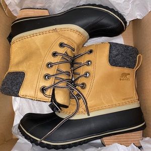 Sorel Slimpack Lace II Boots